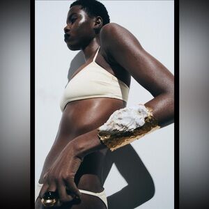 Zara maxi shell bracelet